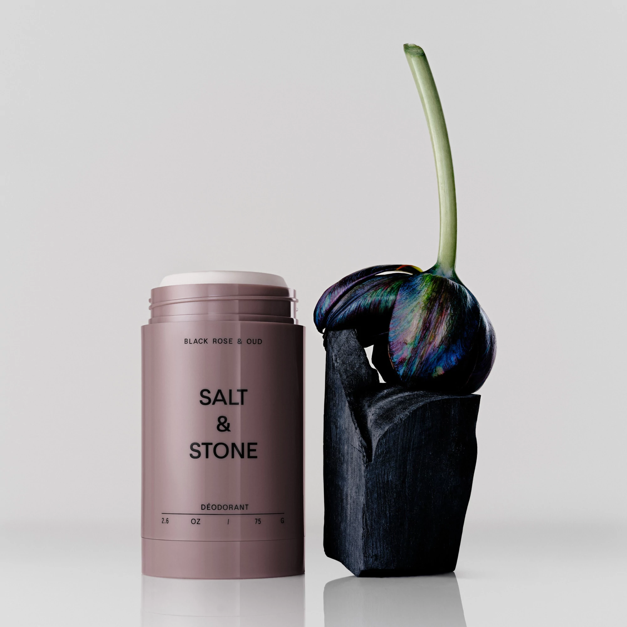 Salt & Stone Fekete rózsa & oud extra erős dezodor