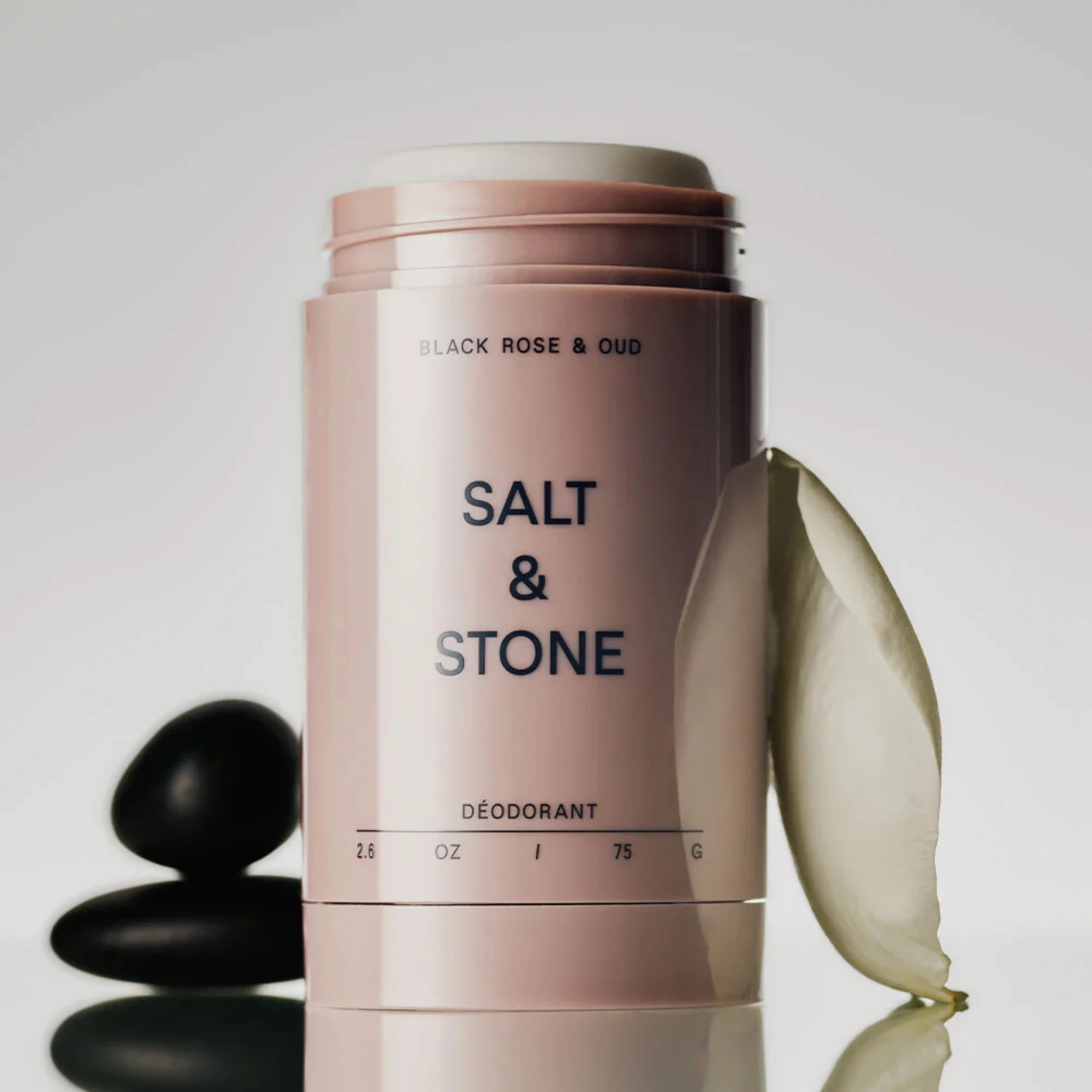 Salt & Stone Fekete rózsa & oud extra erős dezodor