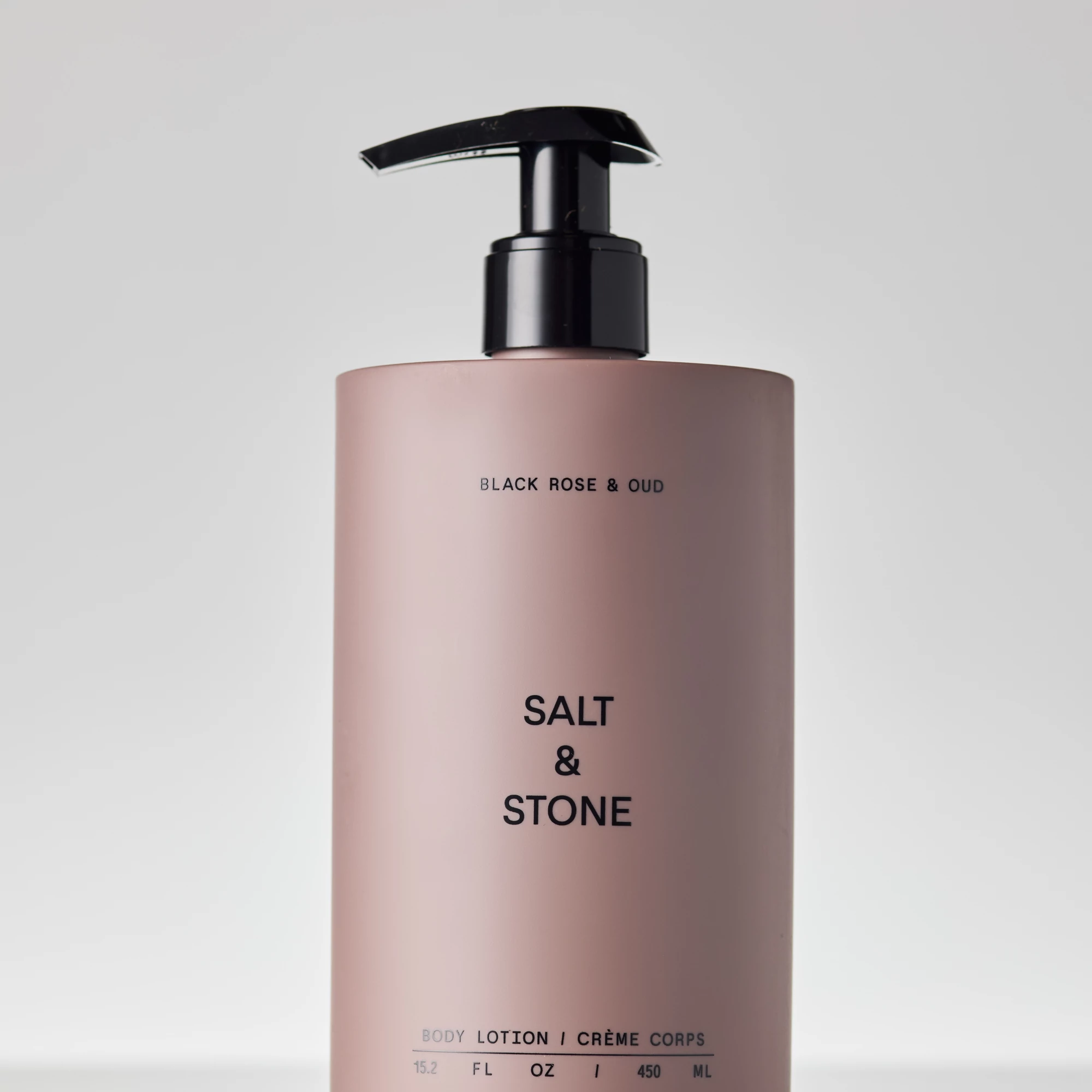 Salt & Stone Fekete rózsa & oud testápoló krém 450 ml