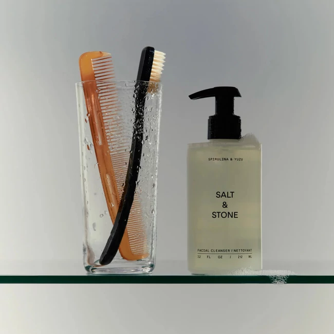 Kép 3/3 - Salt & Stone Spirulina & Yuzu arctisztító gél 
